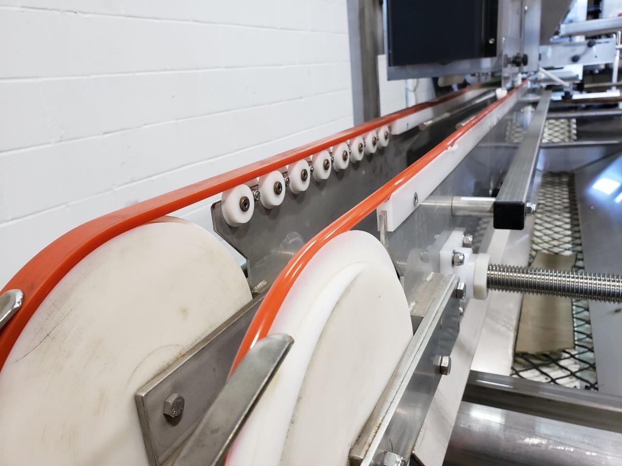 Used Lakewood Volumetric Clamshell Filler