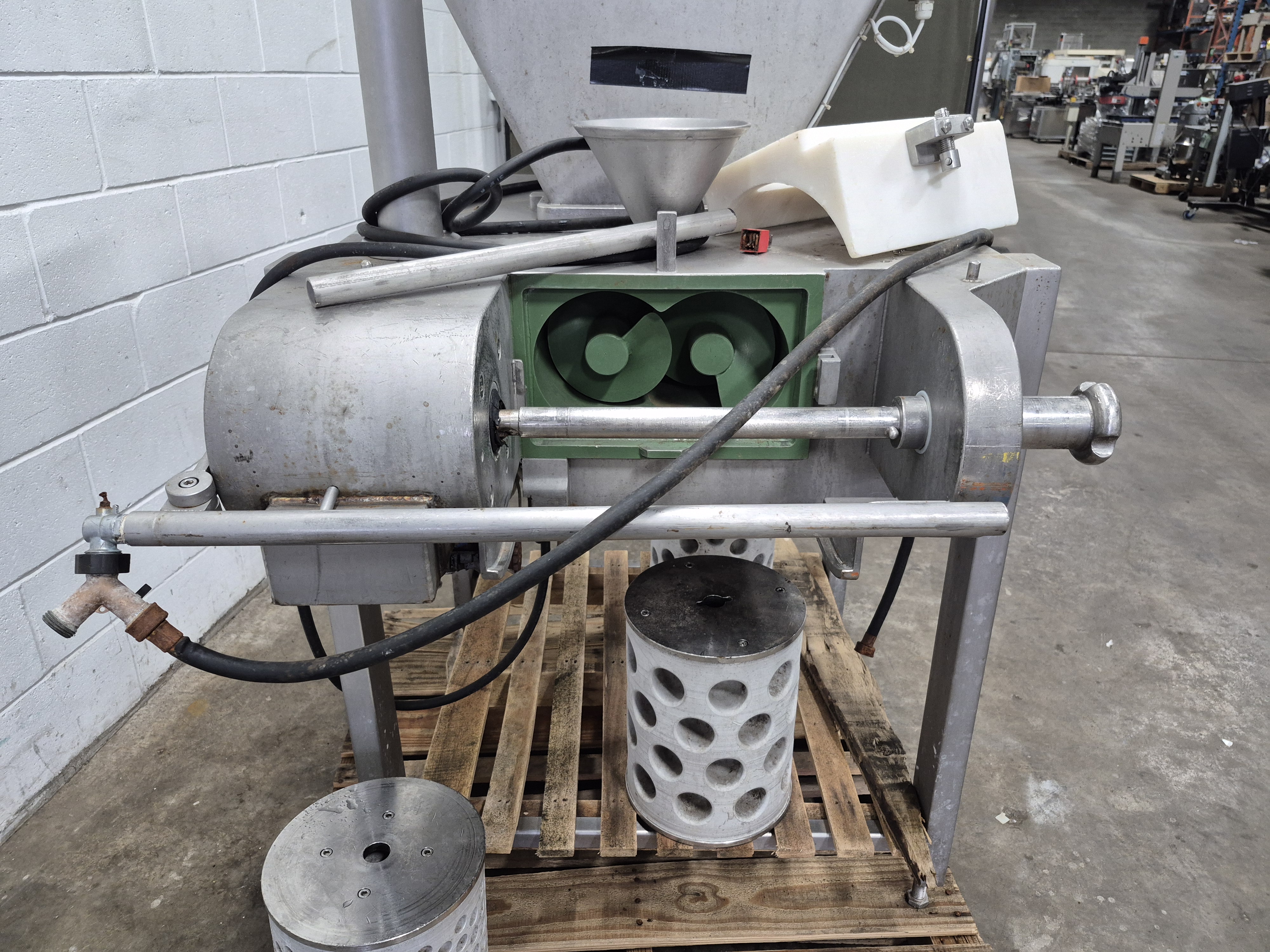 Used Cheese Molder