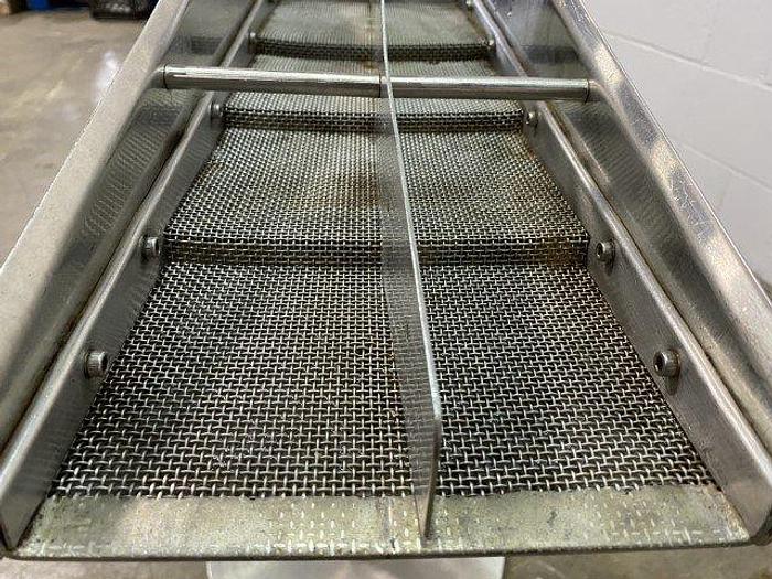 Used FMC Syntron Vibratory Tablet Deduster