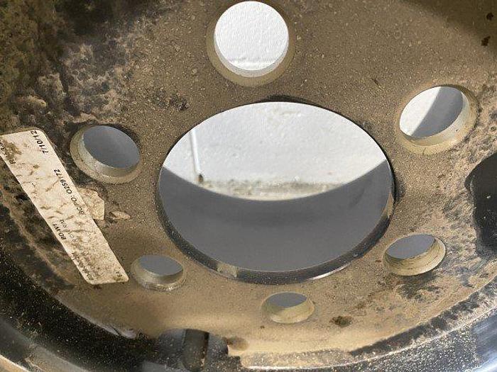 Used Continental CSE-Robust SC18 Tires