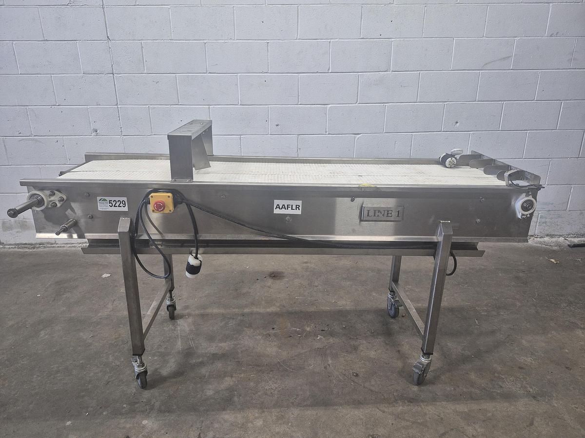 Used 5.10 ft Flat Belt Conveyor 