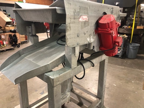 Used ROMA Vibratory Conveyor