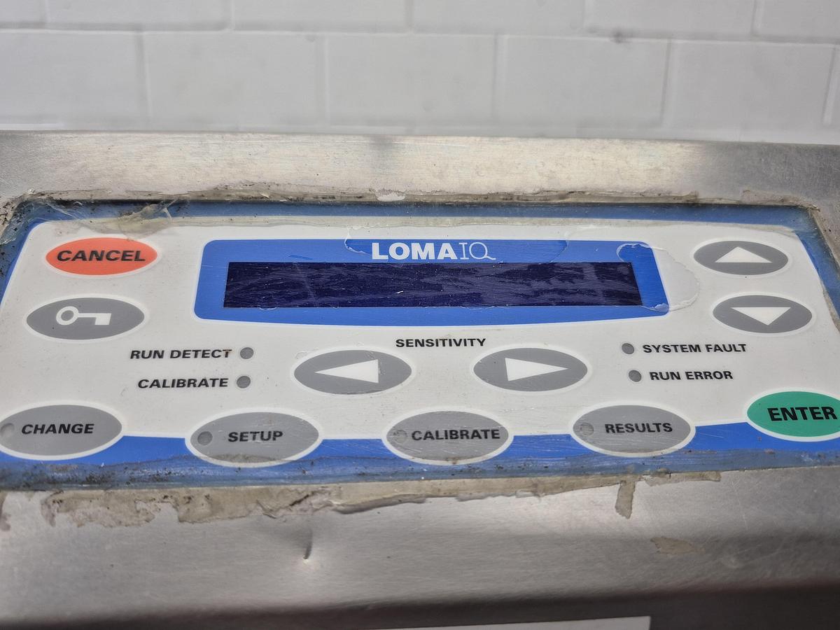 Used Loma IQ Metal Detector