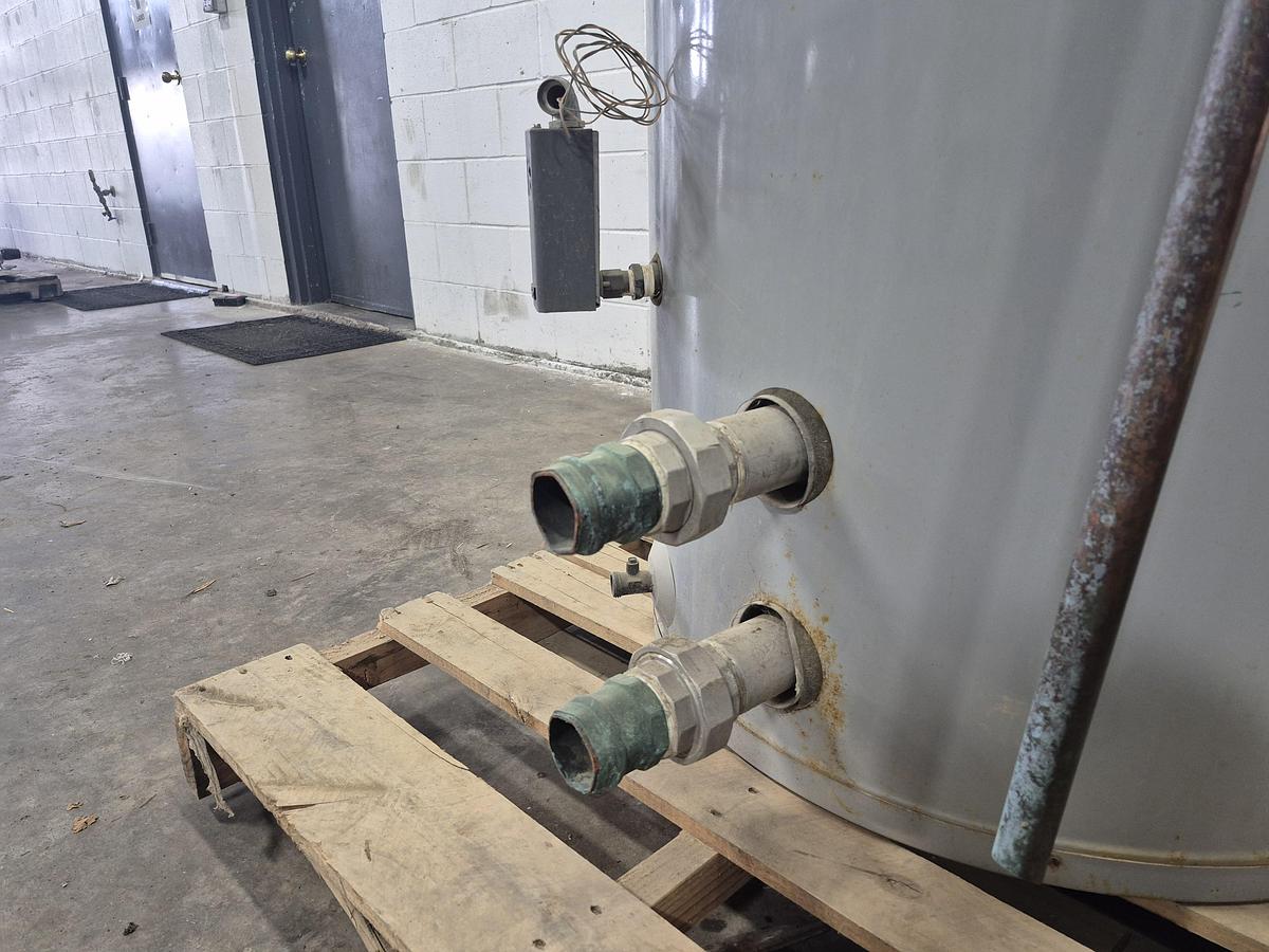 Used A.O. Smith Jacketed Vertical Commercial Storage Tank