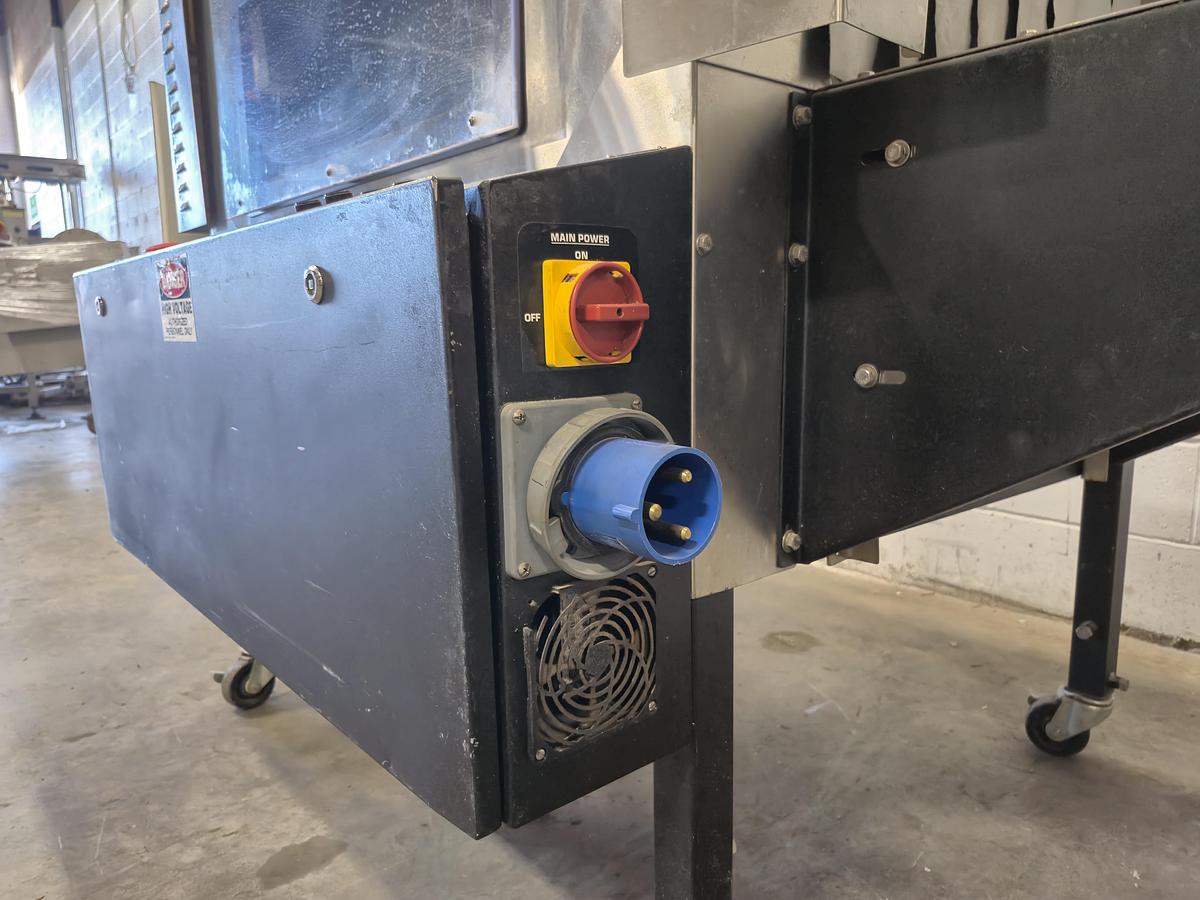 Used API APTU 50-DV Heat Shrink Tunnel