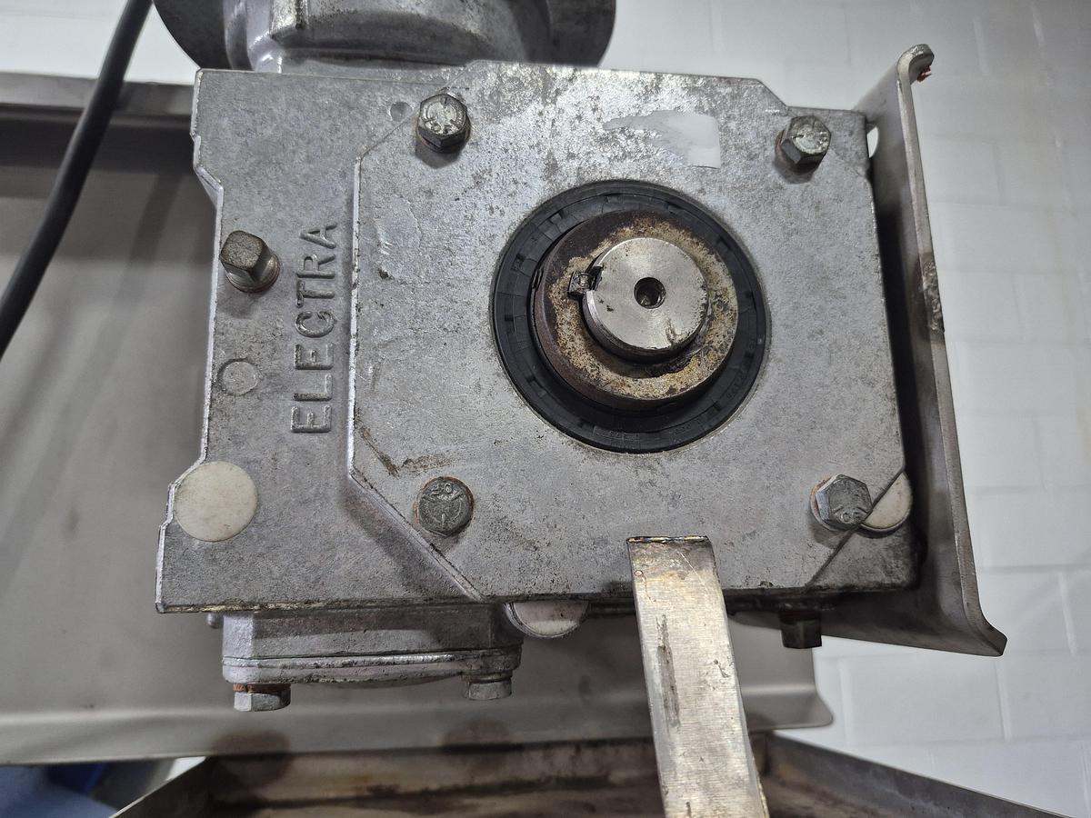 Used Incline Modular Conveyor