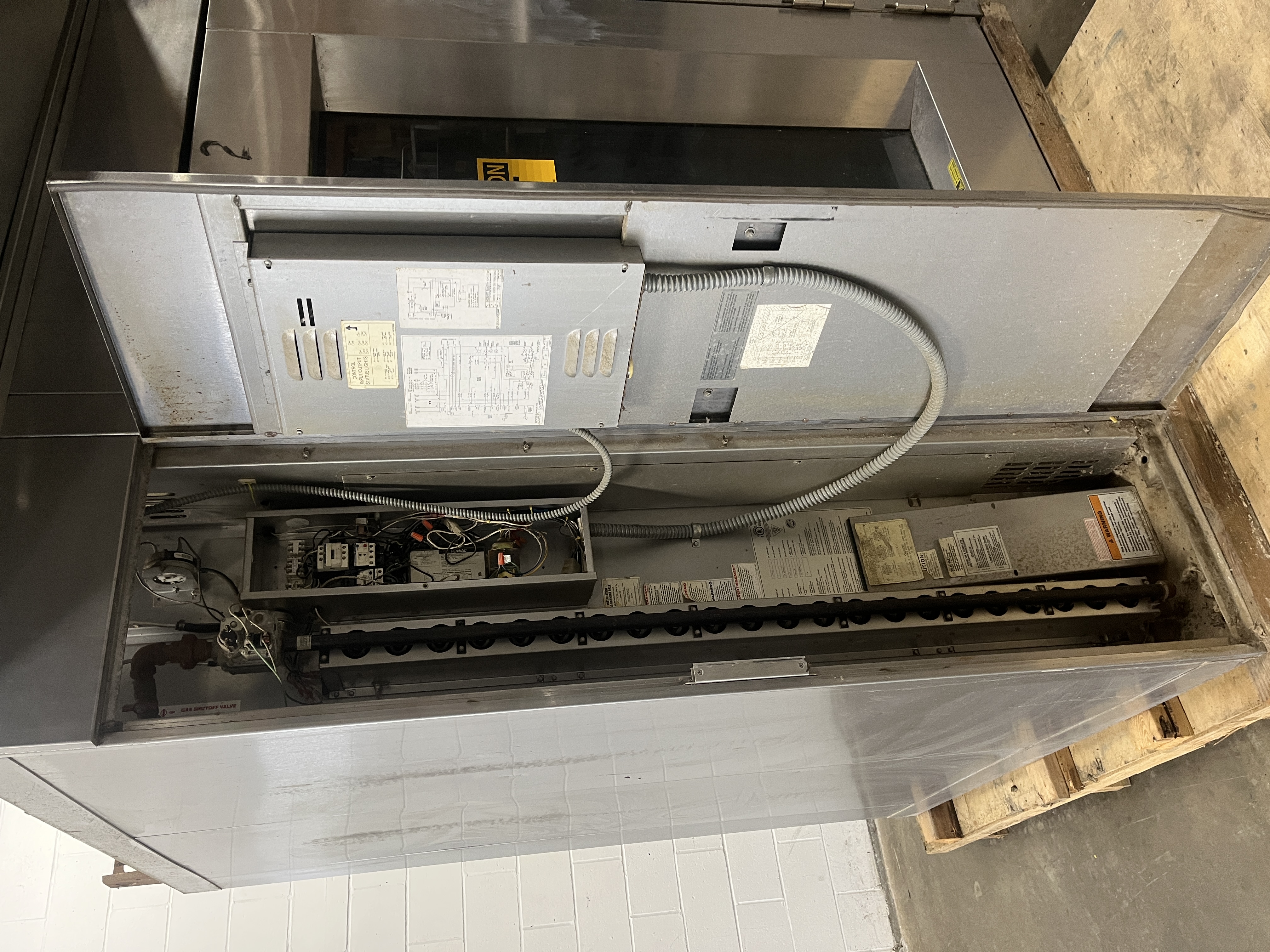 Used Hobart HBA2G Double-Rack Natural Gas Oven