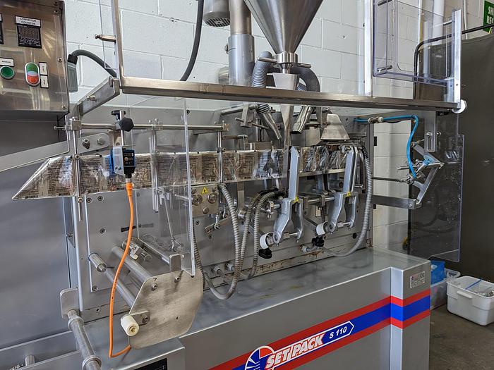 Used Set Pack S110 HFFS Sachet Former