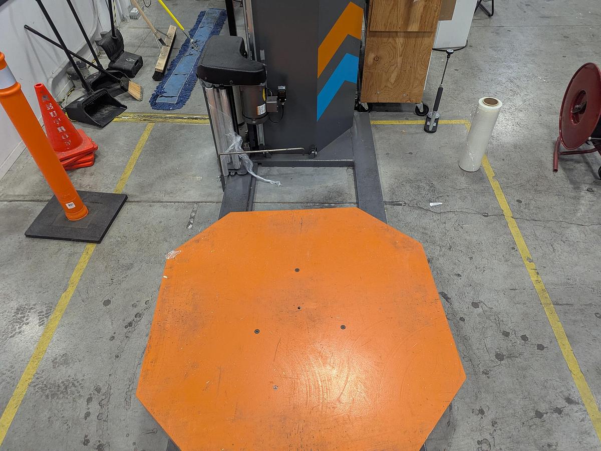 Used Phoenix PHP-2150 Pallet Wrapper