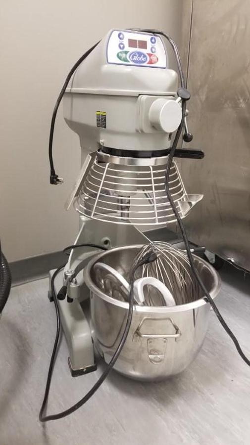 Used 20 QT Mixer