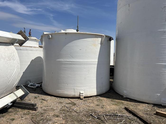 Used 4900 Gallon Fiberglass Tank