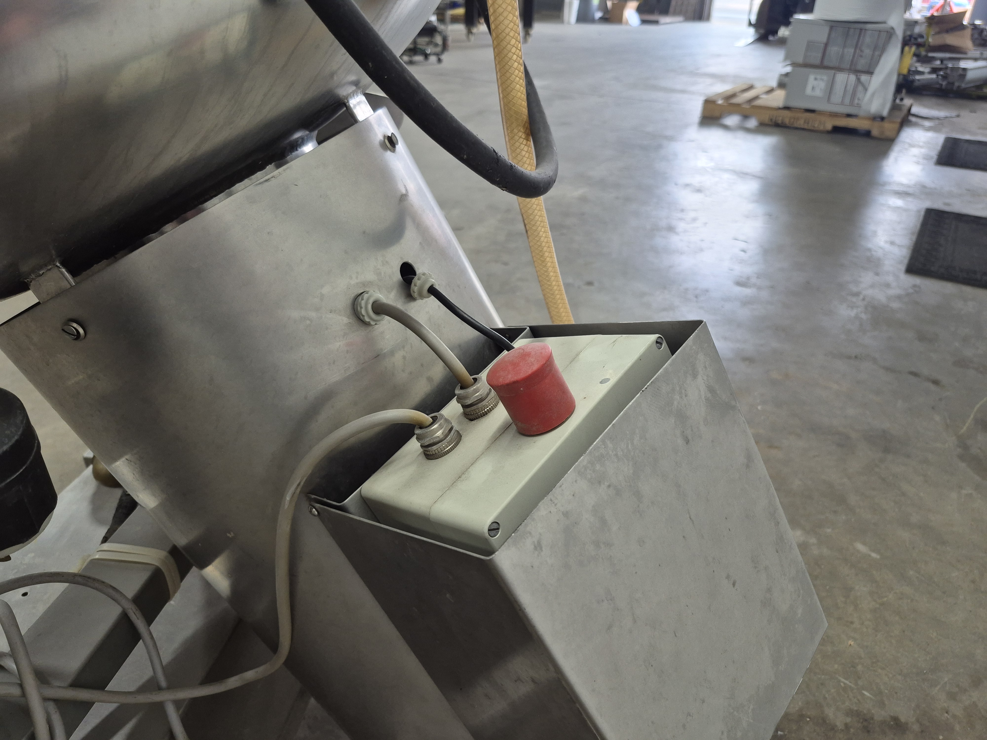 Used LÄCOVAC 150 Litre Stainless Steel Vacuum Tumbler Mixer