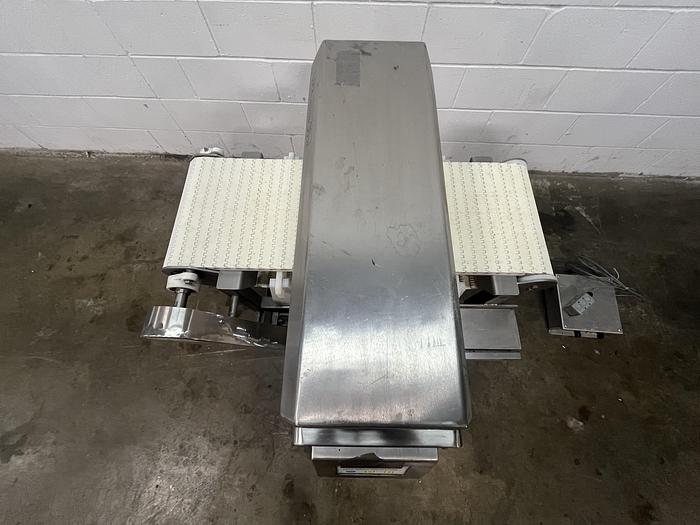 Used LOCK 30 CXE Metal Detector + 3' Conveyor