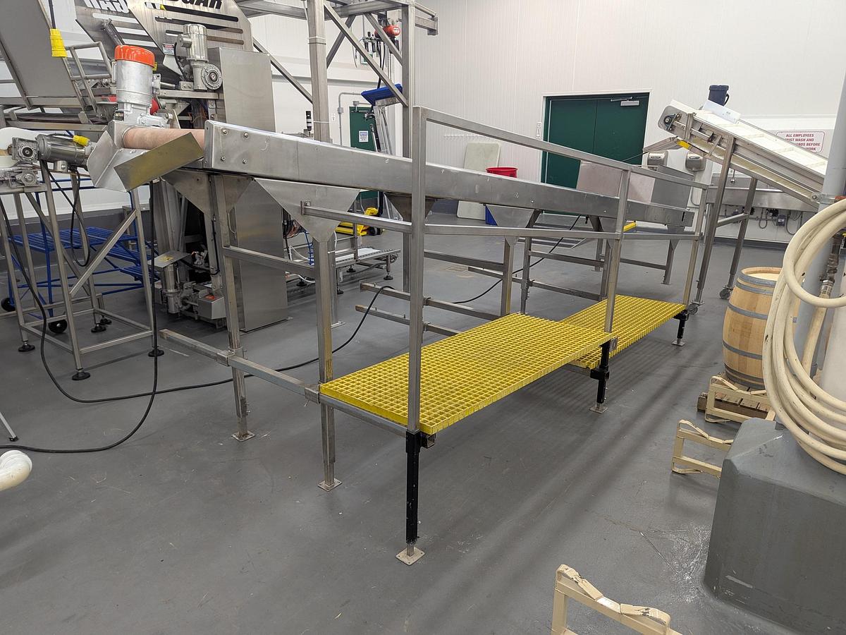 Used Sorting Conveyor