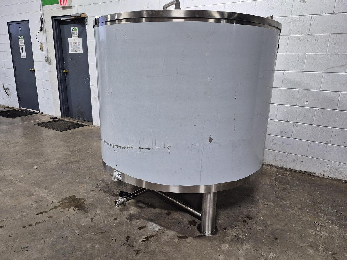 Used 700 Gallon Processing Tank