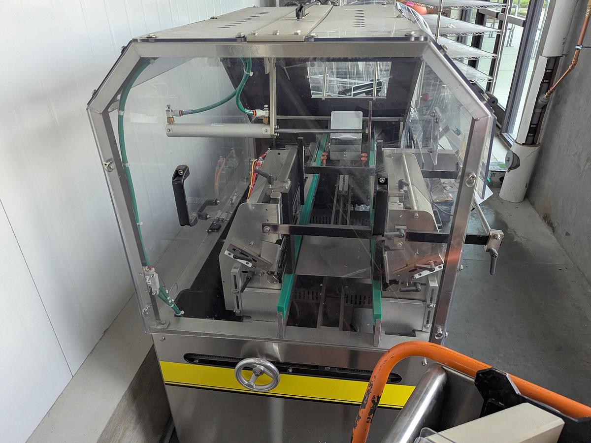 Used Econoseal E-System 2000 Compact Horizontal Cartoner