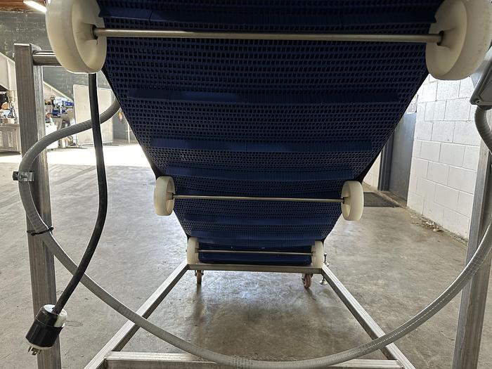 Used Incline Modular Conveyor