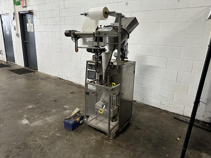 Used Vertical Form Fill Sachet Machine with Auger Filler