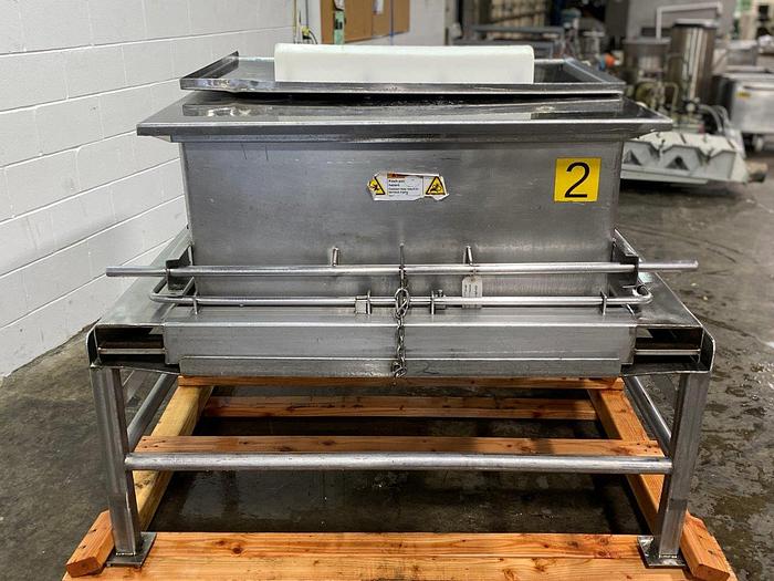 Used Mobile Self-Dump Product Hopper