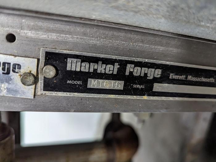 Used Market Forge Twin 6 Gallon Kettles