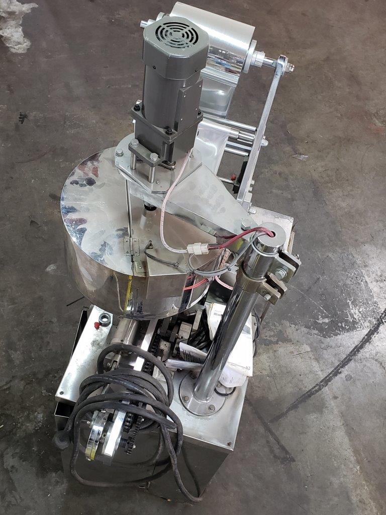 Used Housen HSU-150Y Liquid Fill & Seal Packer