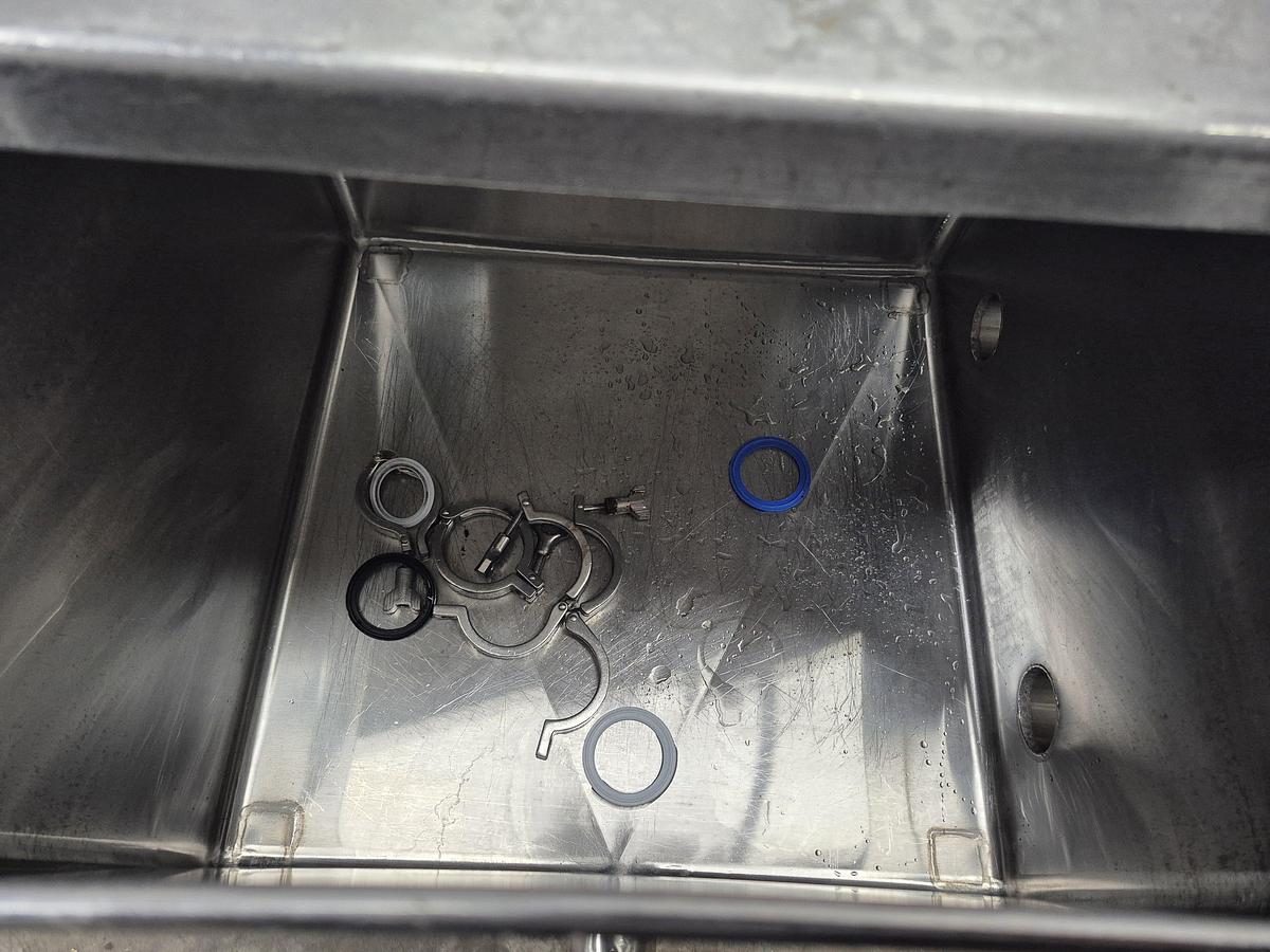 Used 60 Gallon Holding Tank