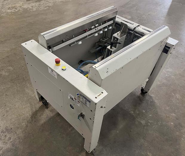 Used Interpack™ UPF 2420 Uniform Pneumatic Flap Folder