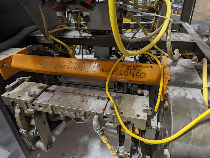 Used Triangle Bagger & Selectacom Scales FOR PARTS