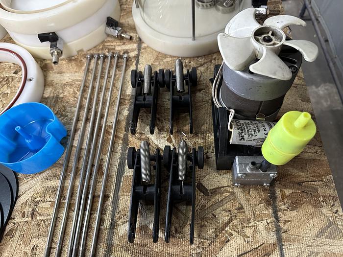 Used Tenco ENOLMASTER Vacuum Bottling Machine