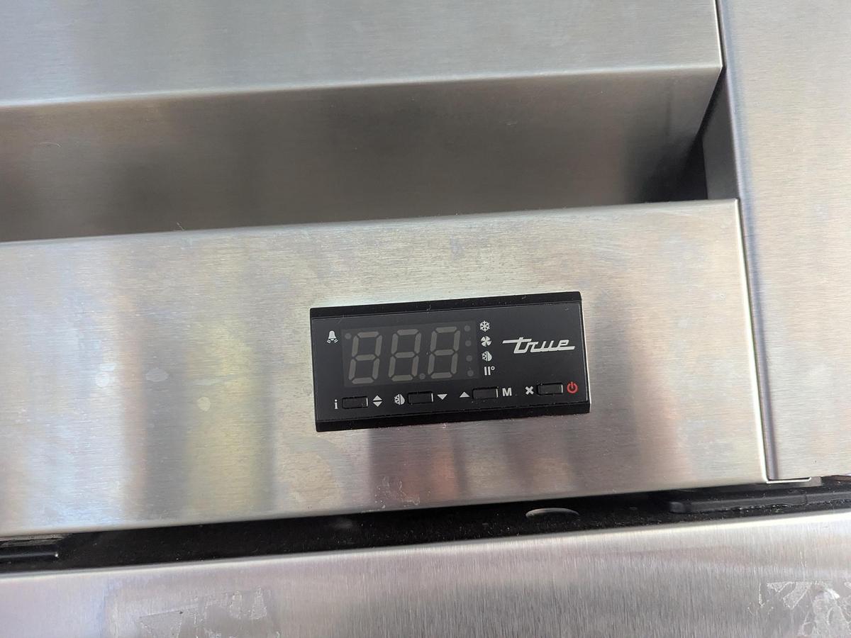 Used True T-23-HC Reach-In Refrigerator