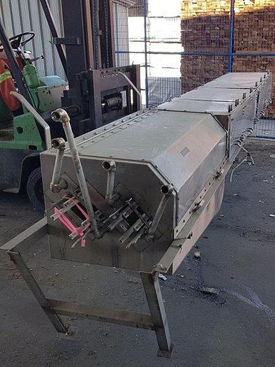 Used Crown Simplimatic Beverage Can Twist Rinser