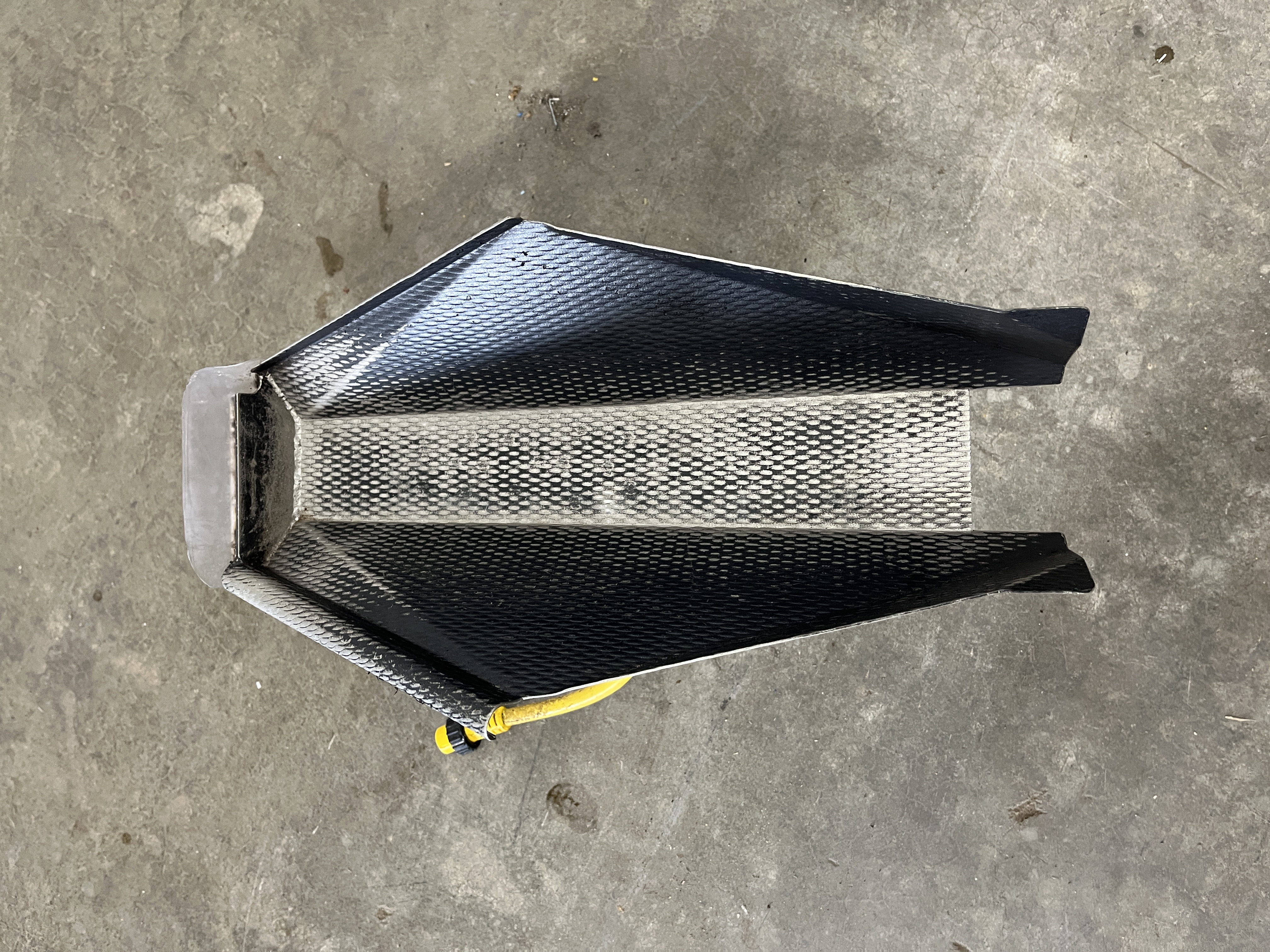 Used Eriez KHS-5 Vibratory Feeder