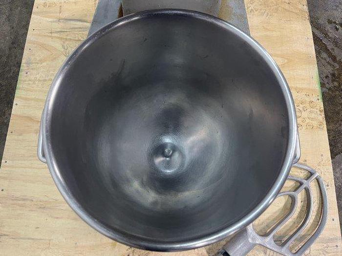 Used Hobart D-300T 30 Qt Mixer