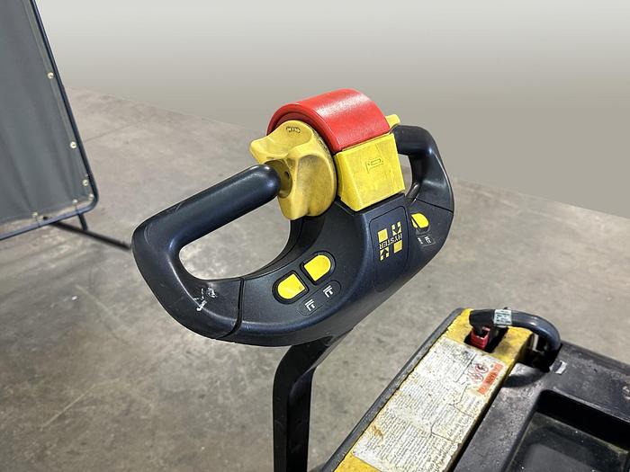 Used Hyster W40Z Low Lift Pallet Truck