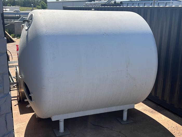 Used 3000 Gallon Horizontal Insulated Dairy Tank