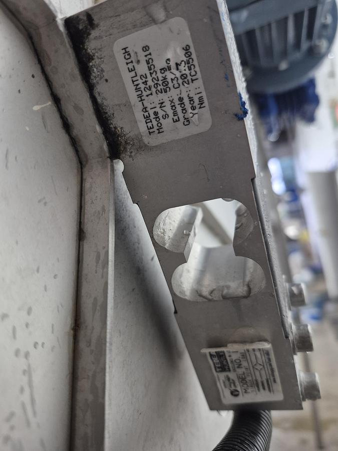 Used Unitec 2-Lane Inspection & Box Filler