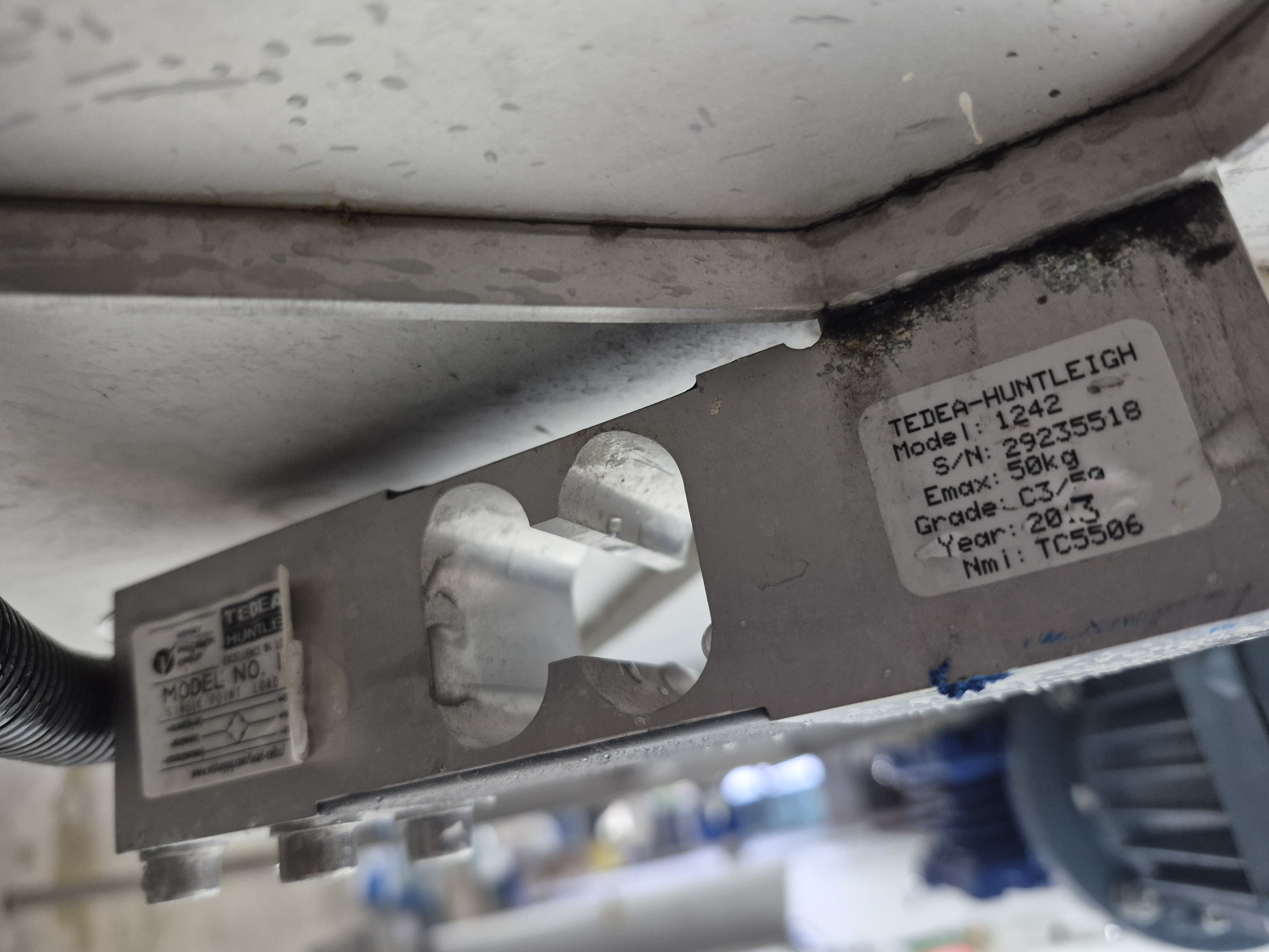 Used Unitec 2-Lane Inspection & Box Filler