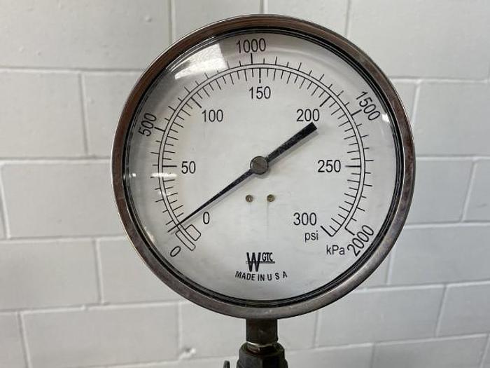 Used L-Conveyor With Steam Tunnel