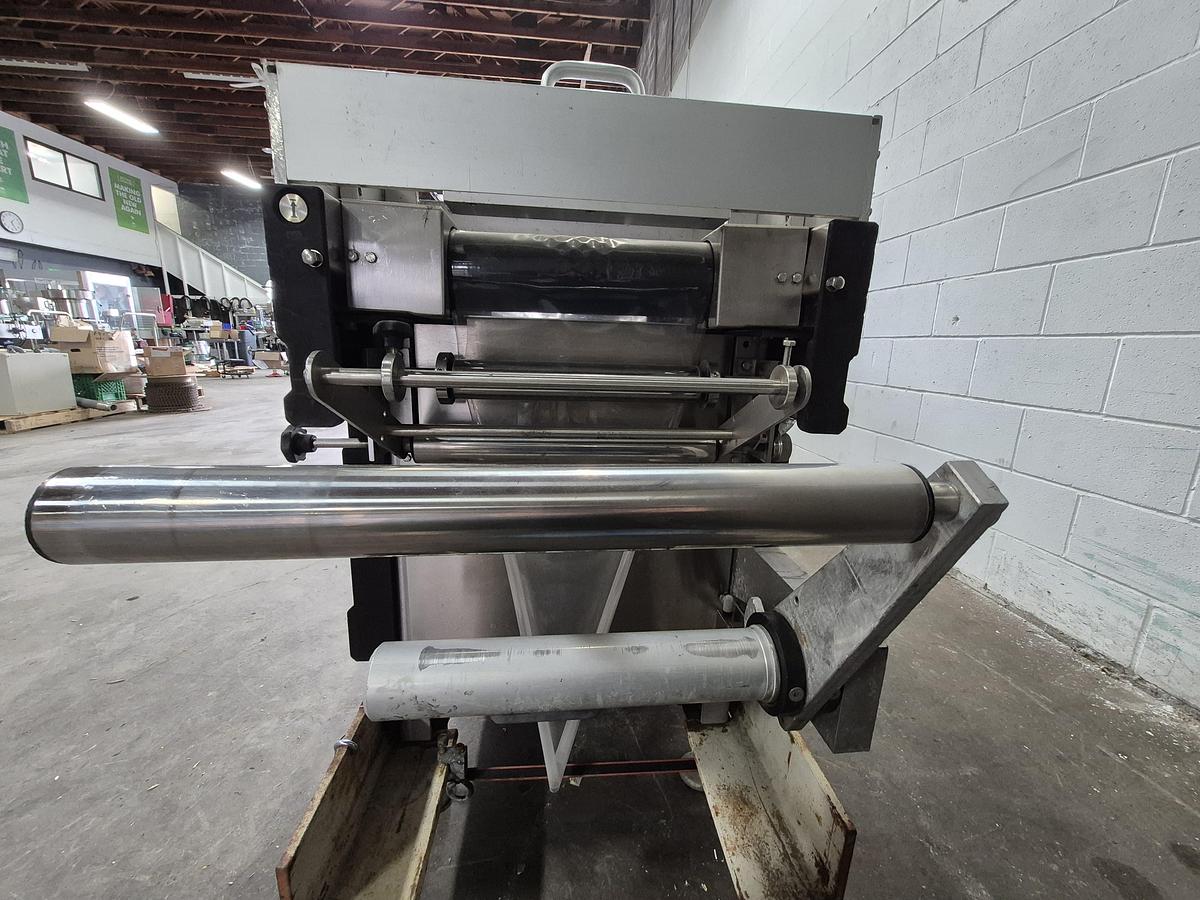Used Multivac R140 Thermoformer