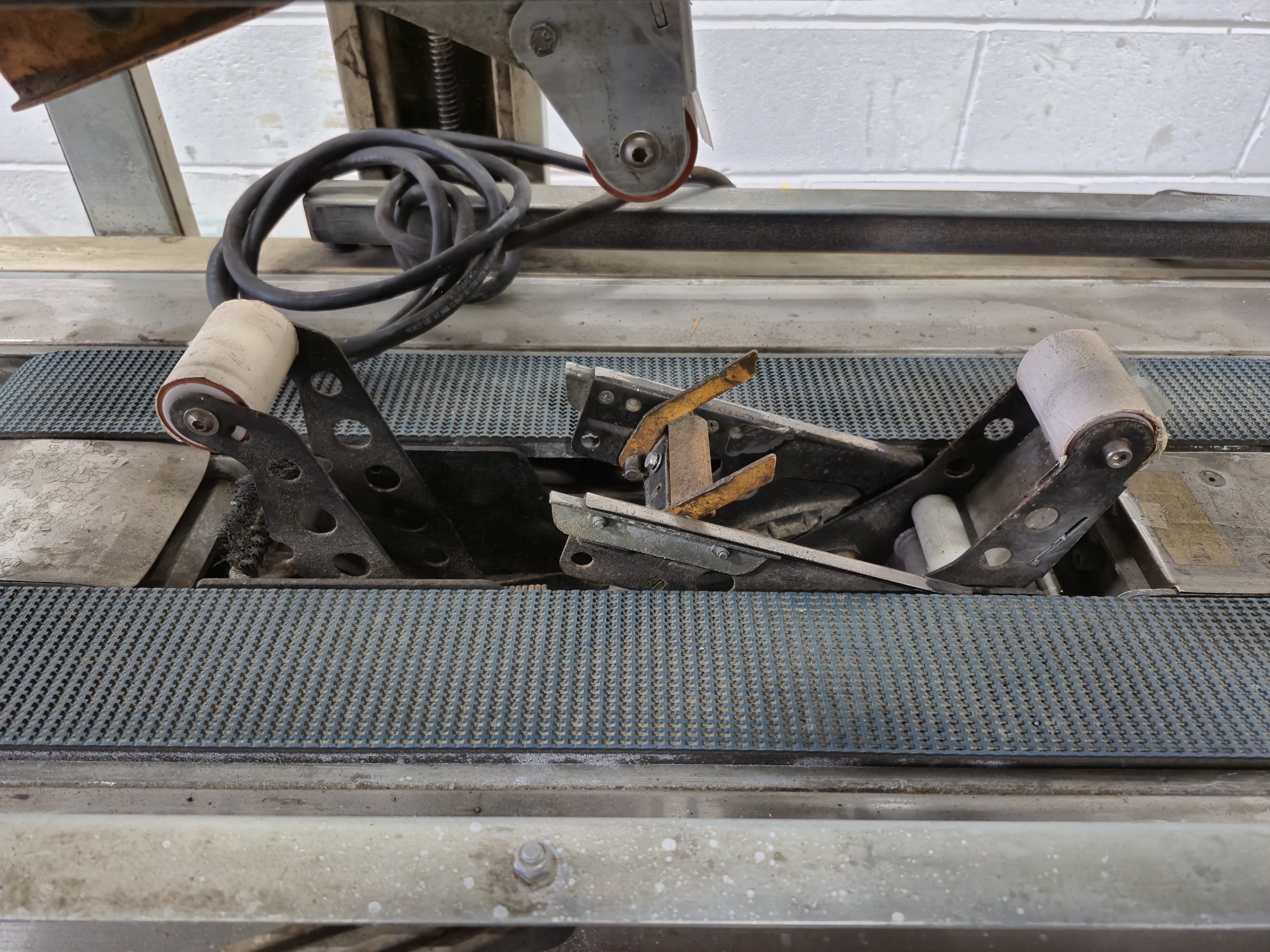 Used 3M-Matic 77A Adjustable Case Sealer