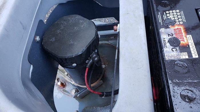 Used Minuteman E20 Floor Scrubber