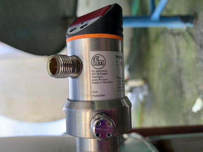 Used 600 Gallon Tank