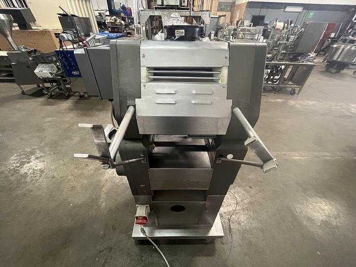 Used 2000 Tecna Saima Pasta Former