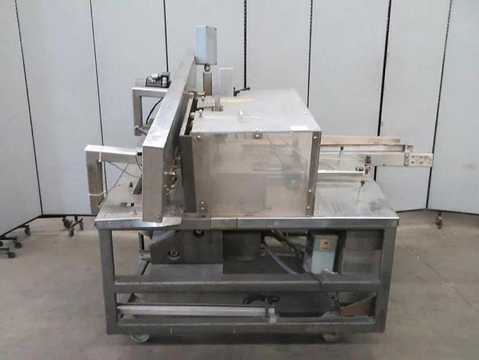 Used Oliver 2000 Bread Slicer