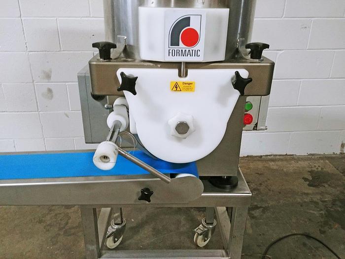 Used Deighton Formatic R2200 Food Former