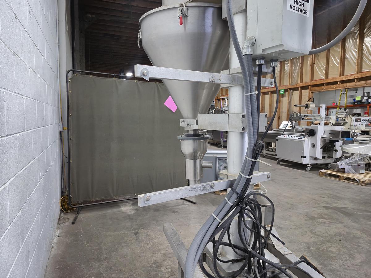 Used JDA Progress Model 5000 Piston Filling Machine