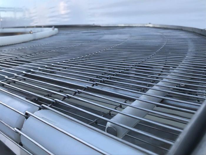 Used 180 Degree Wire Conveyor