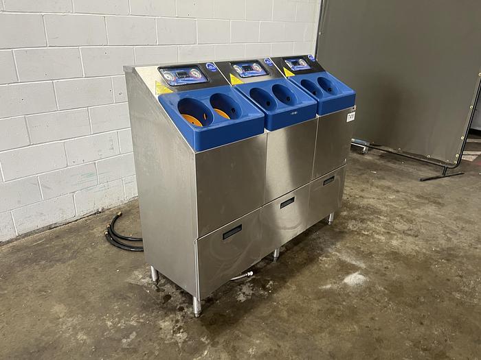 Used Meritech 3-Station Handwasher