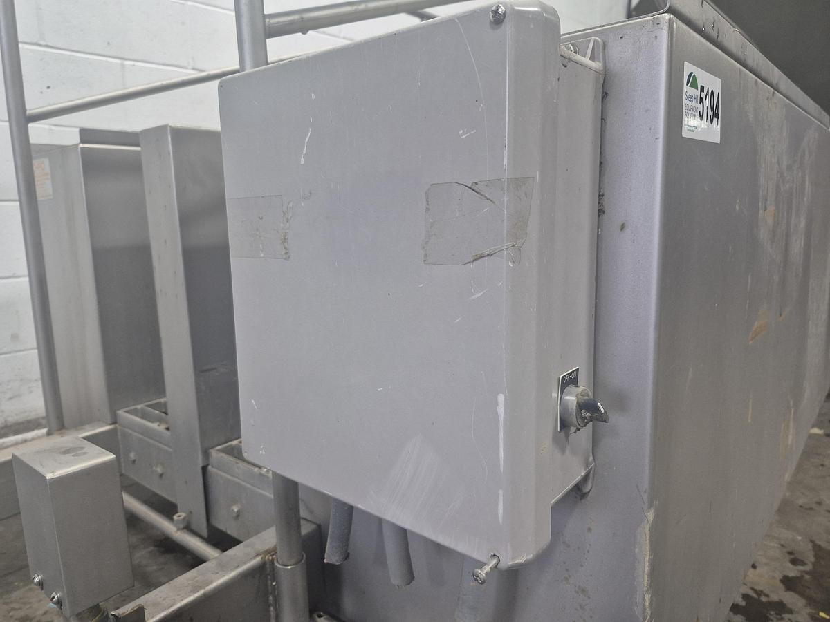 Used Chad Equipment Walk-Through Boot Scrubber