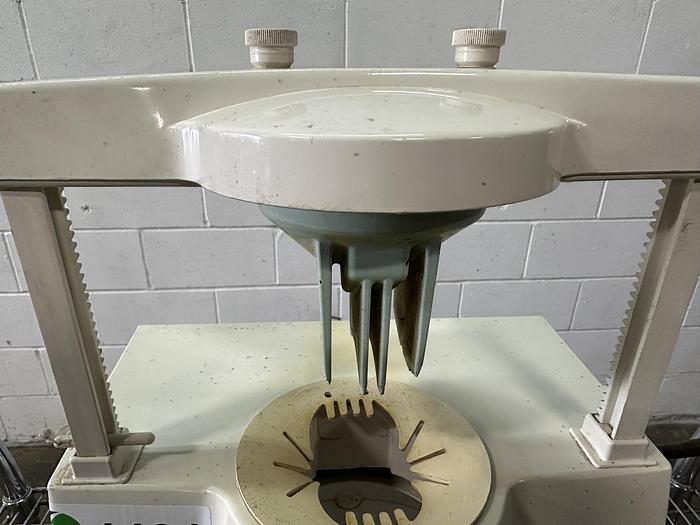 Used Sunkist 100 Slicer (no blade)